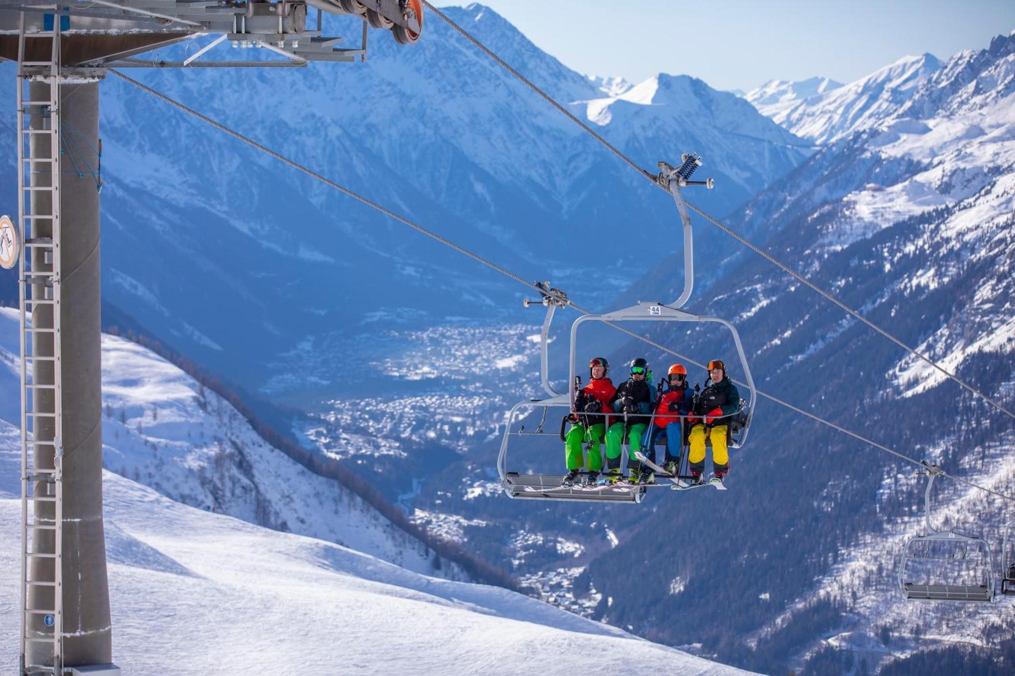 Le Au Tour In-ski Out - Happy Apartamento Chamonix